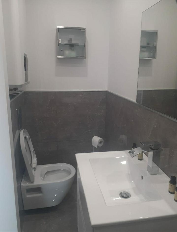 Love Room Seduction Tremblay-en-France Экстерьер фото